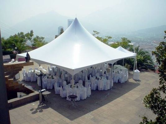 Chine Tentes extérieures d'hôtel de camping d'auvent de tente de partie de pagoda de Lurury 10 x 10 fournisseur