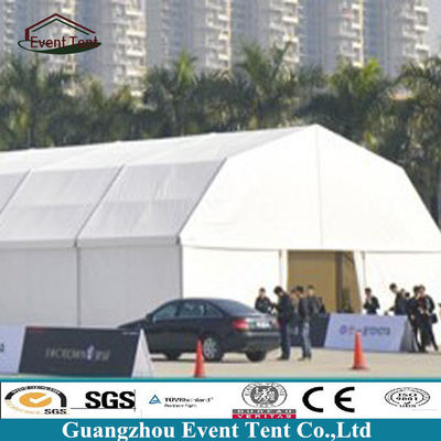 Chine Tente blanche d'événement de mur de toile tente extérieure imperméable du camping 20x50m de grande fournisseur