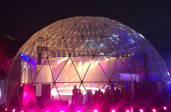 Chine Tente en acier galvanisée de dôme d'écran de projection du tube 360 grande, 100 pieds de diamètre fournisseur